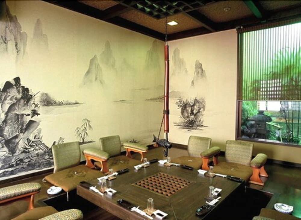 Sasebo Green Hotel Экстерьер фото