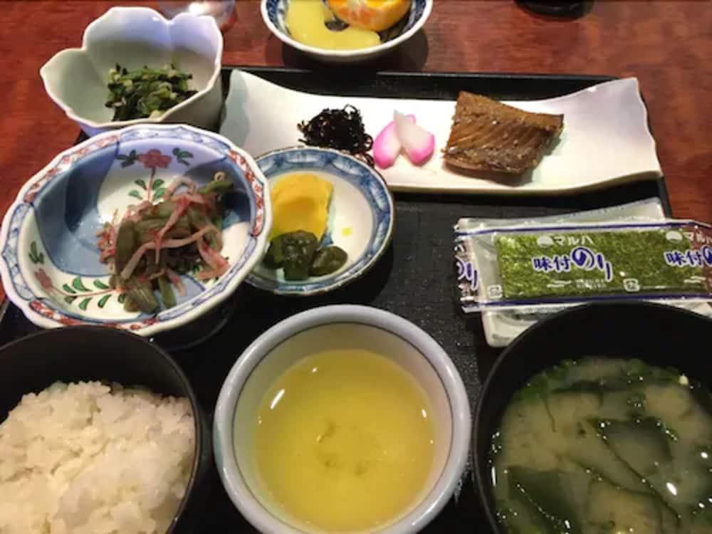 Sasebo Green Hotel Экстерьер фото